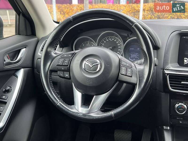 Позашляховик / Кросовер Mazda CX-5 2015 в Києві