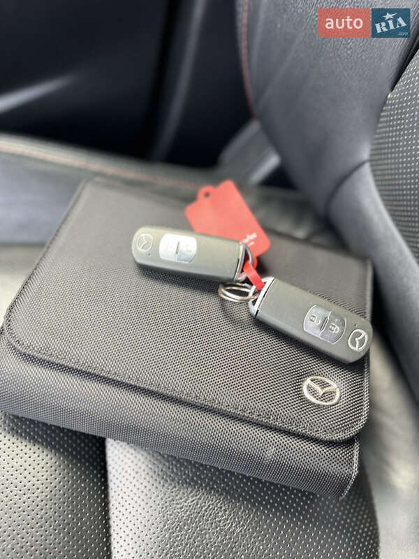 Внедорожник / Кроссовер Mazda CX-5 2013 в Кременце