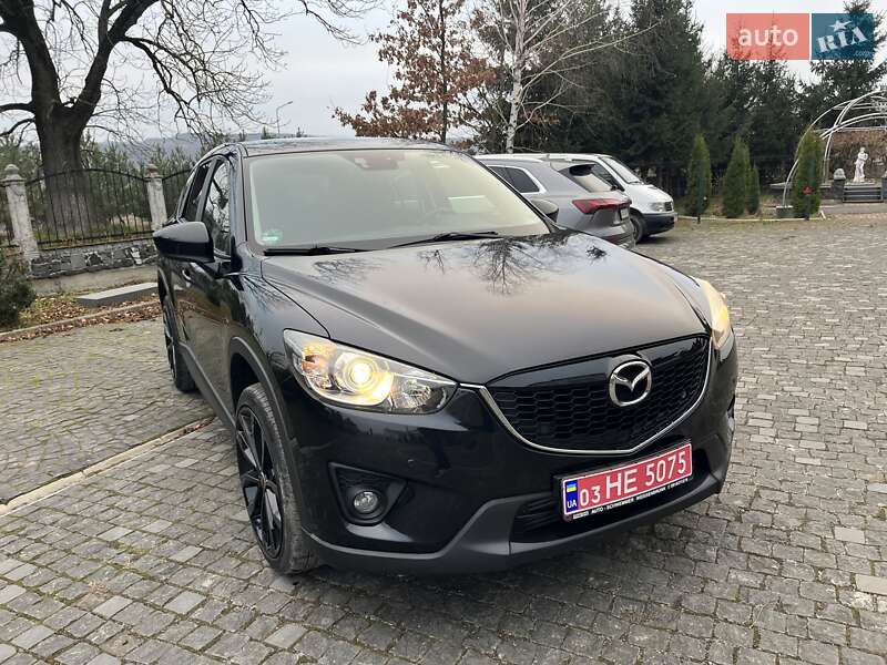 Позашляховик / Кросовер Mazda CX-5 2015 в Золочеві