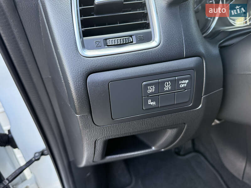 Позашляховик / Кросовер Mazda CX-5 2016 в Луцьку фото 53 Позашляховик / Кросовер Mazda CX-5 2016 в Луцьку