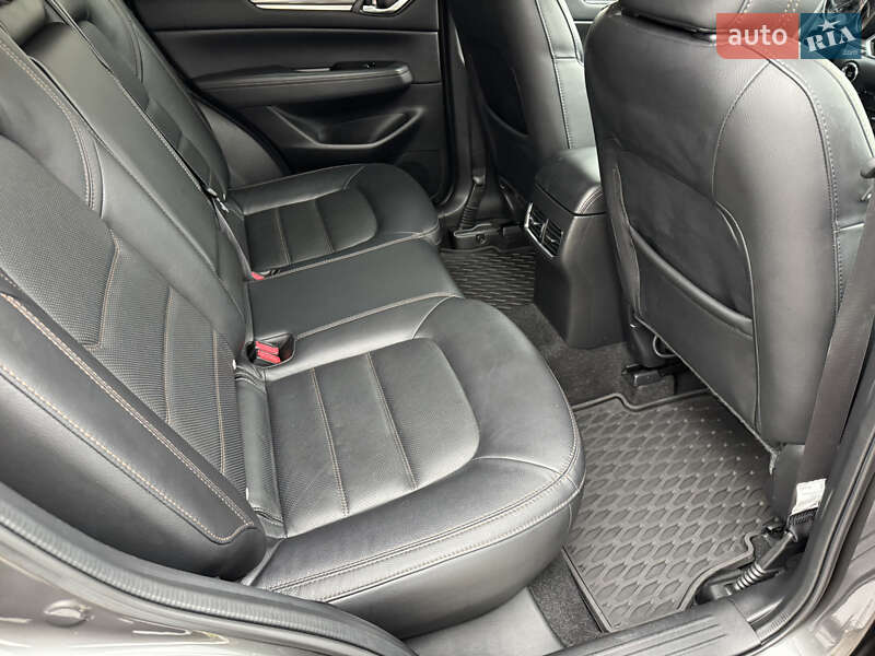 Внедорожник / Кроссовер Mazda CX-5 2018 в Киеве