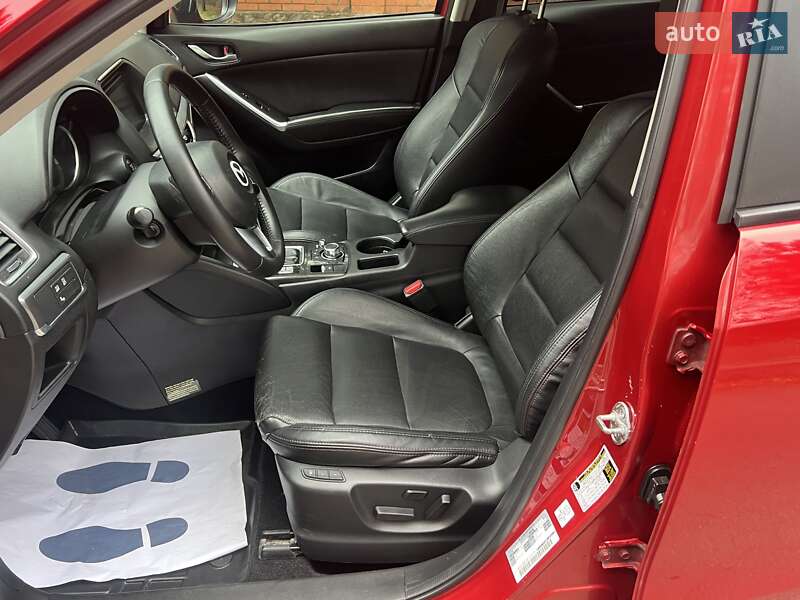 Позашляховик / Кросовер Mazda CX-5 2016 в Дніпрі