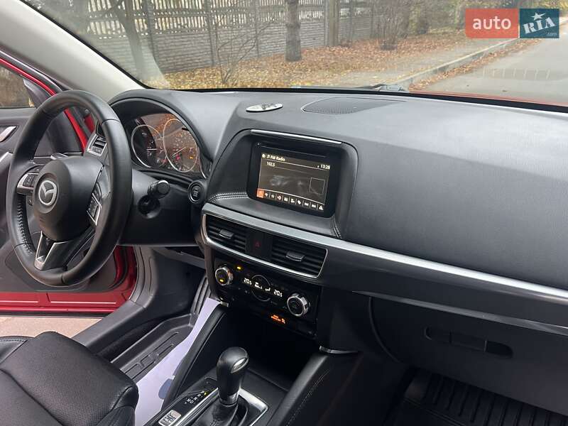 Позашляховик / Кросовер Mazda CX-5 2016 в Дніпрі
