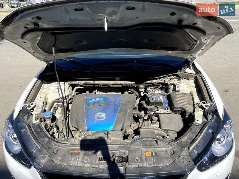 Внедорожник / Кроссовер Mazda CX-5 2012 в Харькове