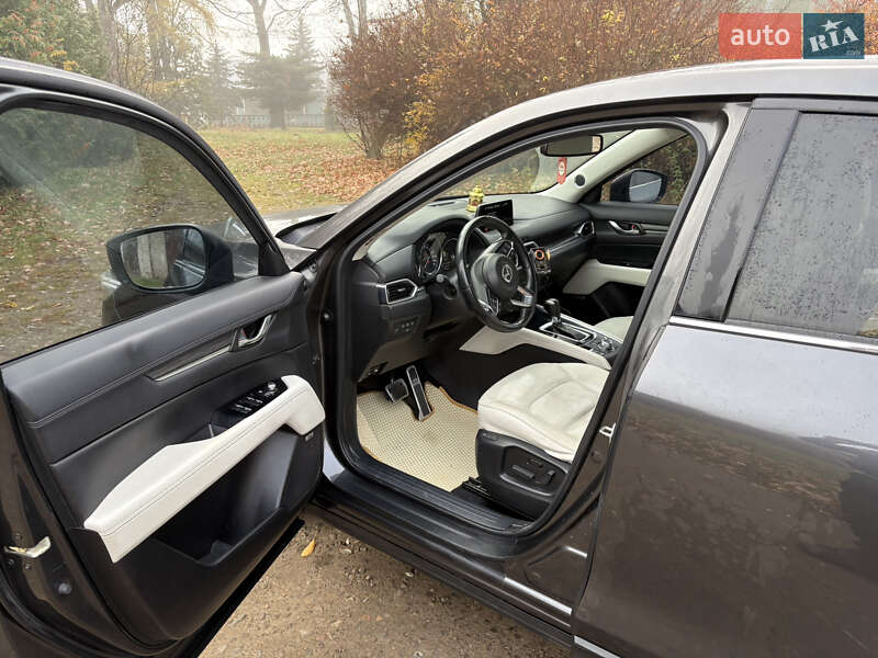 Внедорожник / Кроссовер Mazda CX-5 2017 в Ивано-Франковске фото 17 Внедорожник / Кроссовер Mazda CX-5 2017 в Ивано-Франковске