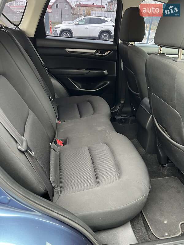 Внедорожник / Кроссовер Mazda CX-5 2019 в Петропавловской Борщаговке