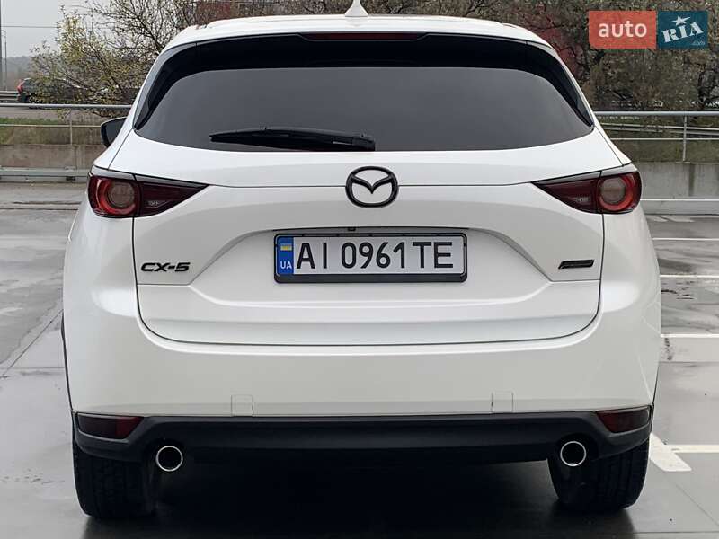 Внедорожник / Кроссовер Mazda CX-5 2017 в Киеве