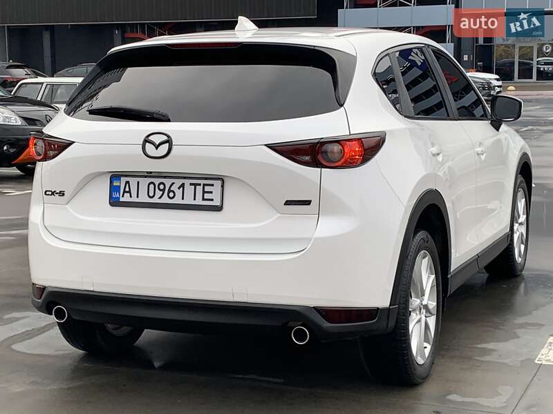 Внедорожник / Кроссовер Mazda CX-5 2017 в Киеве