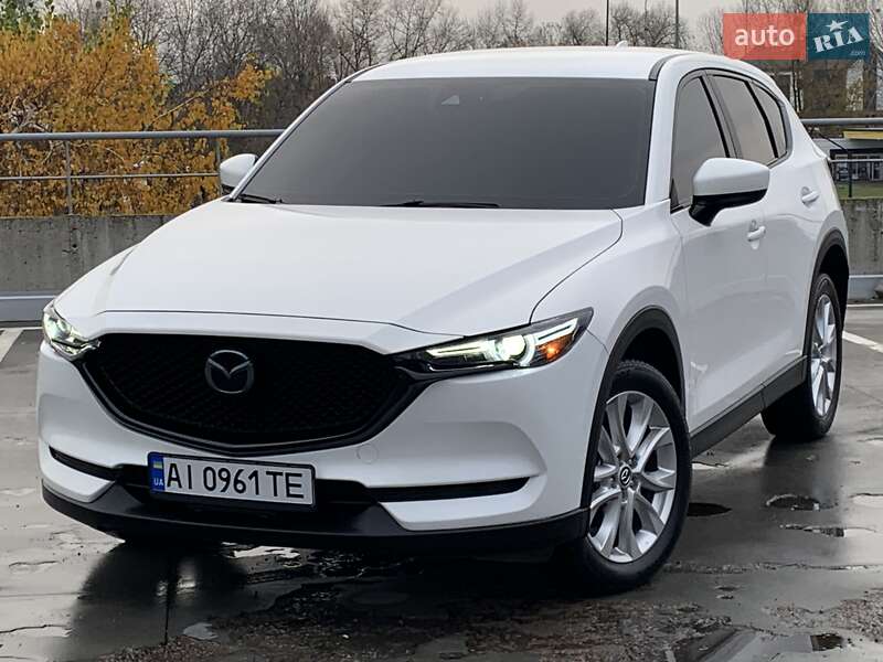 Внедорожник / Кроссовер Mazda CX-5 2017 в Киеве