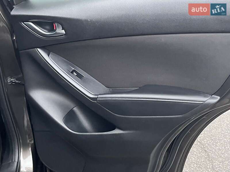 Внедорожник / Кроссовер Mazda CX-5 2016 в Киеве