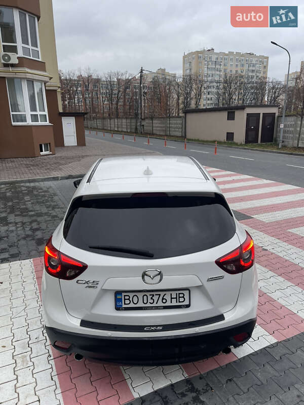 Внедорожник / Кроссовер Mazda CX-5 2015 в Софиевской Борщаговке