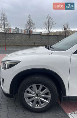 Внедорожник / Кроссовер Mazda CX-5 2015 в Софиевской Борщаговке