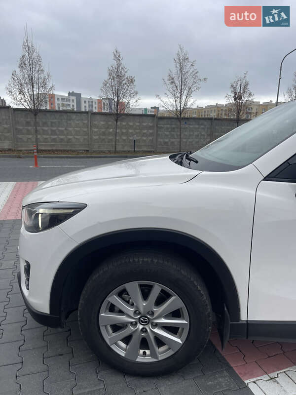 Внедорожник / Кроссовер Mazda CX-5 2015 в Софиевской Борщаговке