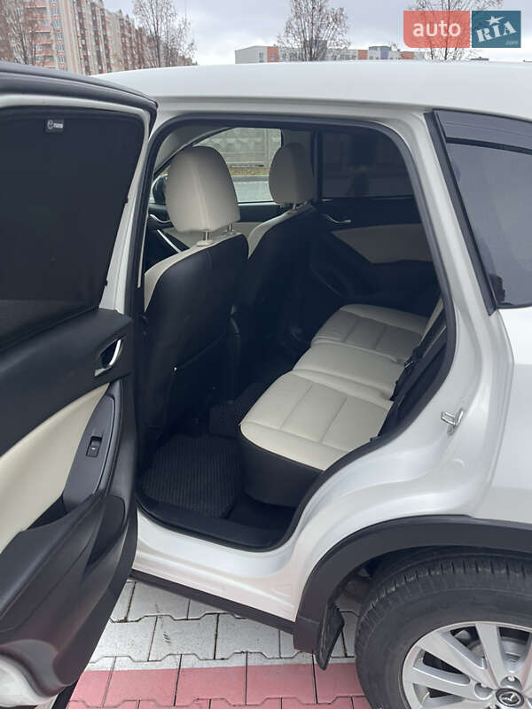 Внедорожник / Кроссовер Mazda CX-5 2015 в Софиевской Борщаговке