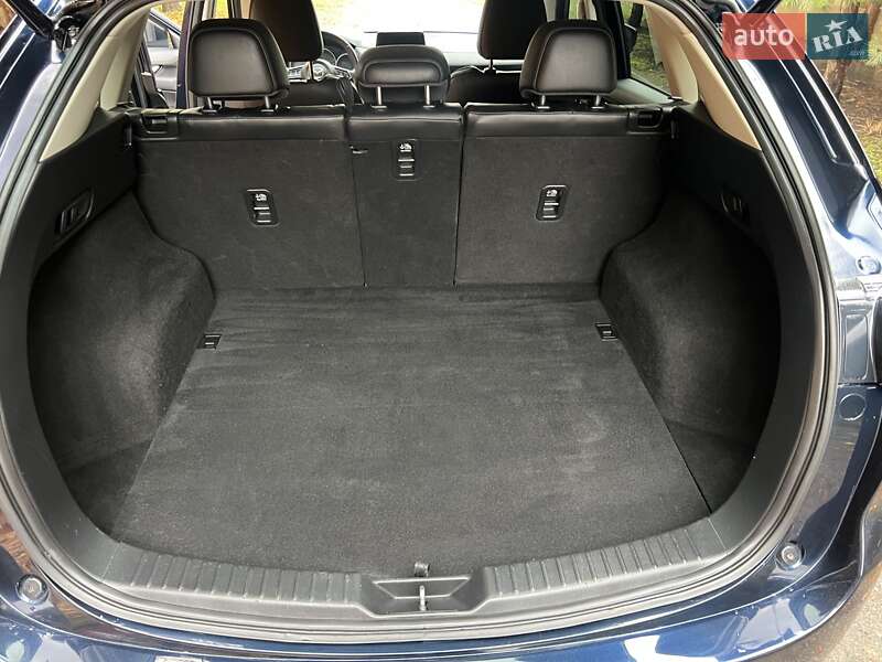 Позашляховик / Кросовер Mazda CX-5 2018 в Дніпрі фото 32 Позашляховик / Кросовер Mazda CX-5 2018 в Дніпрі
