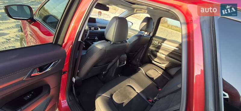 Внедорожник / Кроссовер Mazda CX-5 2019 в Киеве