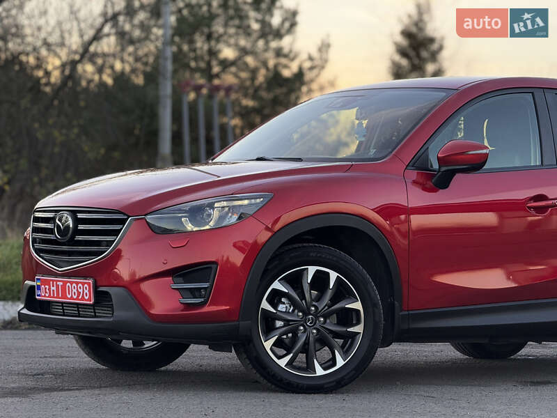 Позашляховик / Кросовер Mazda CX-5 2015 в Радивиліві