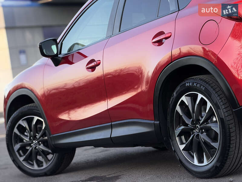 Позашляховик / Кросовер Mazda CX-5 2015 в Радивиліві