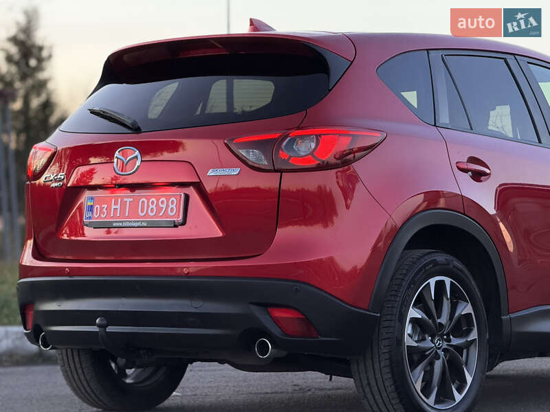 Позашляховик / Кросовер Mazda CX-5 2015 в Радивиліві