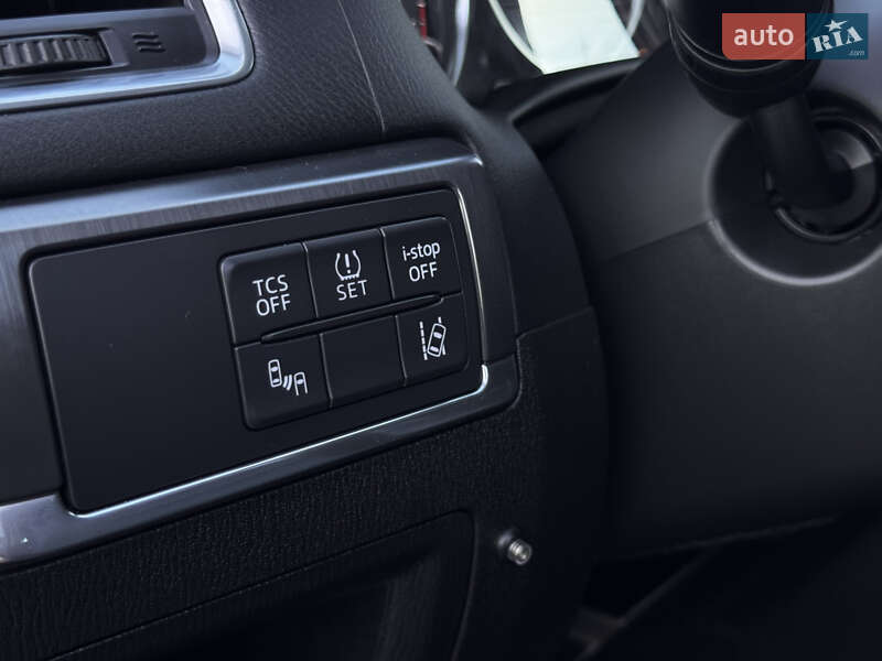 Позашляховик / Кросовер Mazda CX-5 2015 в Радивиліві