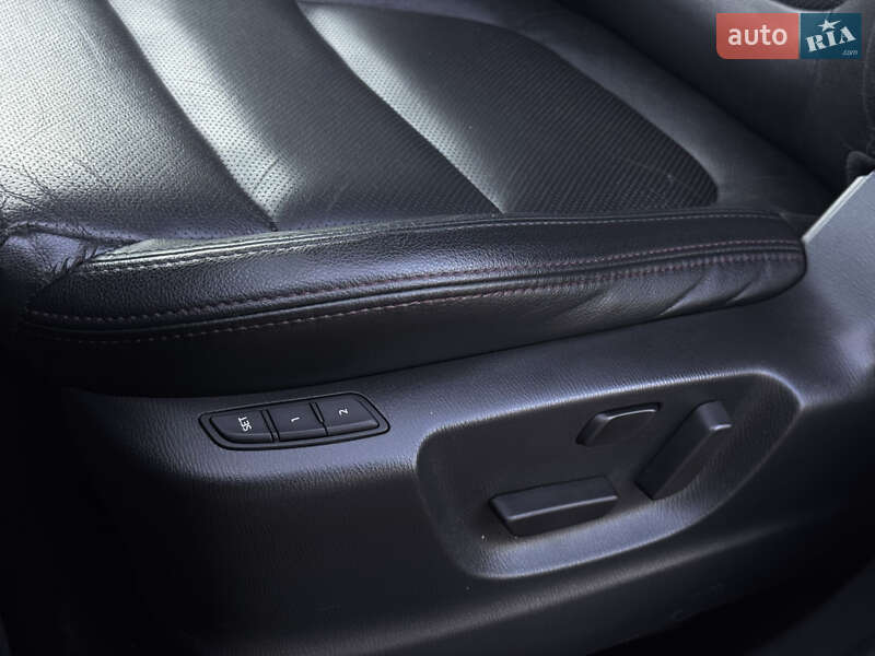 Позашляховик / Кросовер Mazda CX-5 2015 в Радивиліві