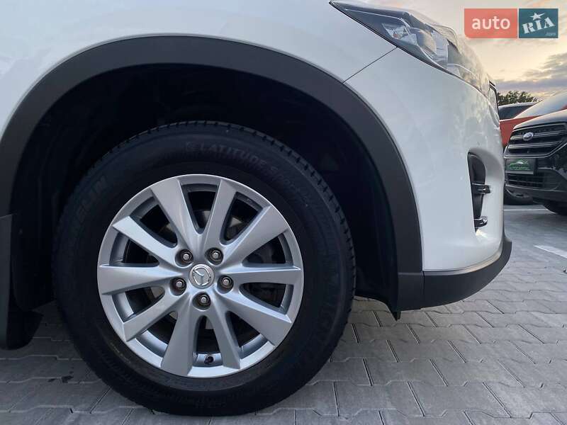 Позашляховик / Кросовер Mazda CX-5 2015 в Києві