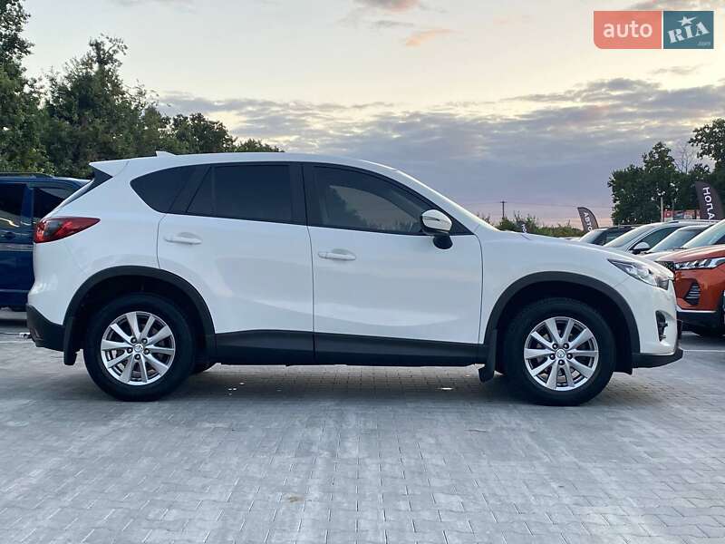 Позашляховик / Кросовер Mazda CX-5 2015 в Києві