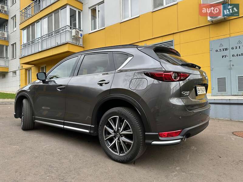 Внедорожник / Кроссовер Mazda CX-5 2017 в Одессе фото 5 Внедорожник / Кроссовер Mazda CX-5 2017 в Одессе