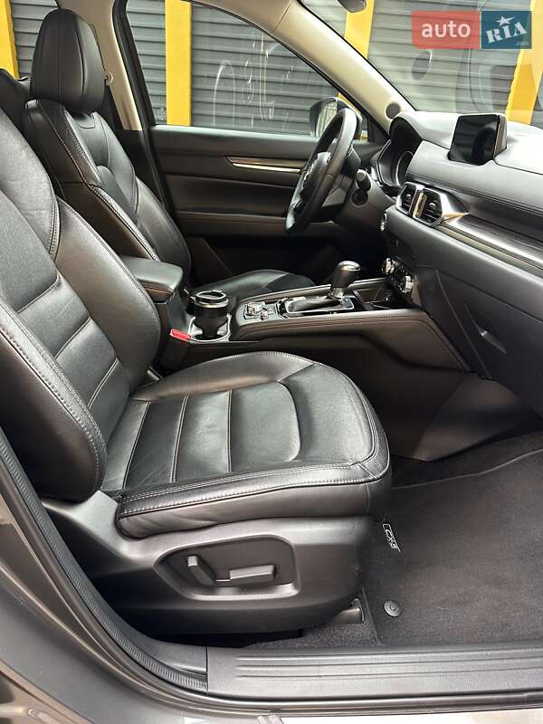 Внедорожник / Кроссовер Mazda CX-5 2017 в Одессе фото 29 Внедорожник / Кроссовер Mazda CX-5 2017 в Одессе