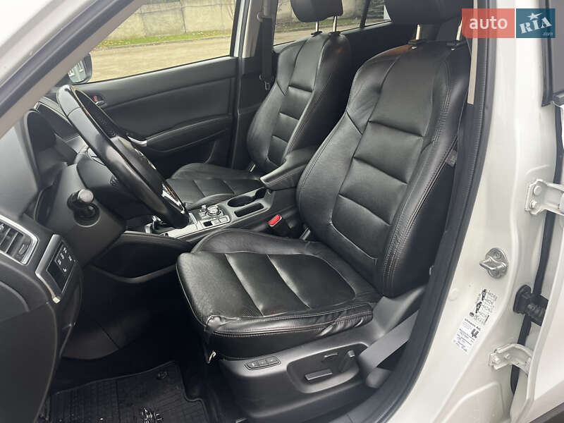 Внедорожник / Кроссовер Mazda CX-5 2015 в Луцке