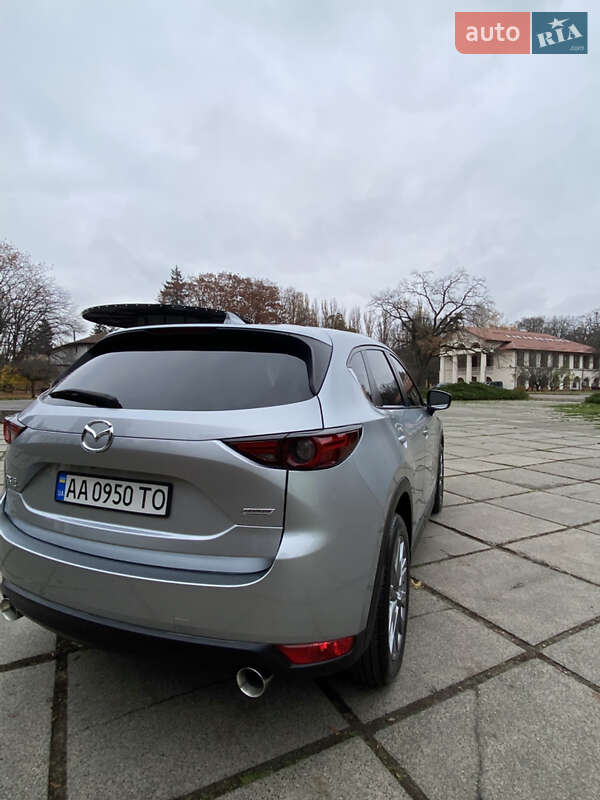 Внедорожник / Кроссовер Mazda CX-5 2018 в Киеве