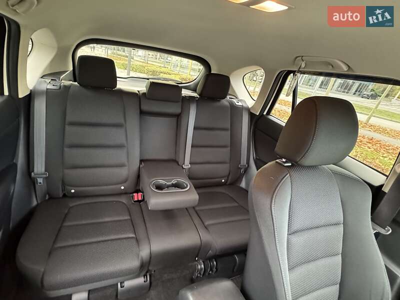 Внедорожник / Кроссовер Mazda CX-5 2016 в Днепре фото 30 Внедорожник / Кроссовер Mazda CX-5 2016 в Днепре