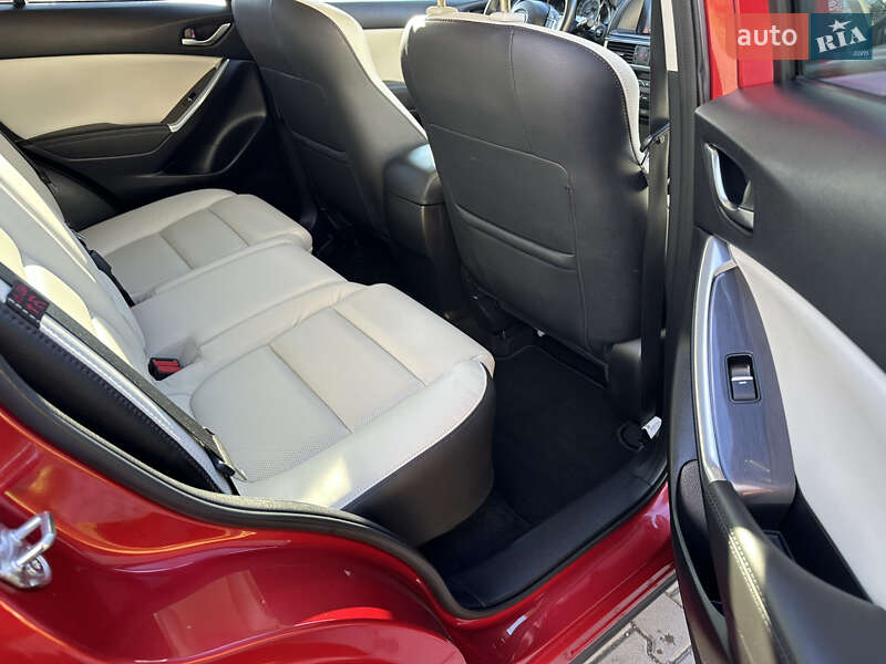 Позашляховик / Кросовер Mazda CX-5 2016 в Луцьку фото 14 Позашляховик / Кросовер Mazda CX-5 2016 в Луцьку