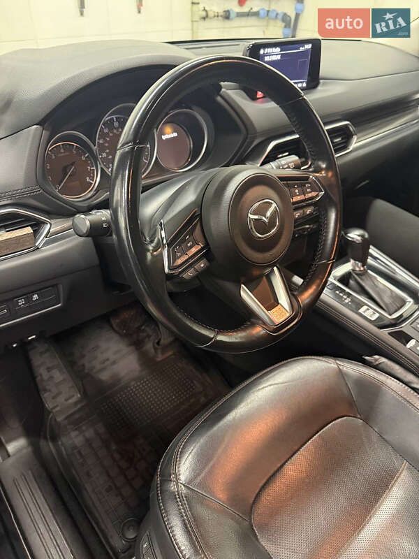 Внедорожник / Кроссовер Mazda CX-5 2017 в Киеве фото 6 Внедорожник / Кроссовер Mazda CX-5 2017 в Киеве