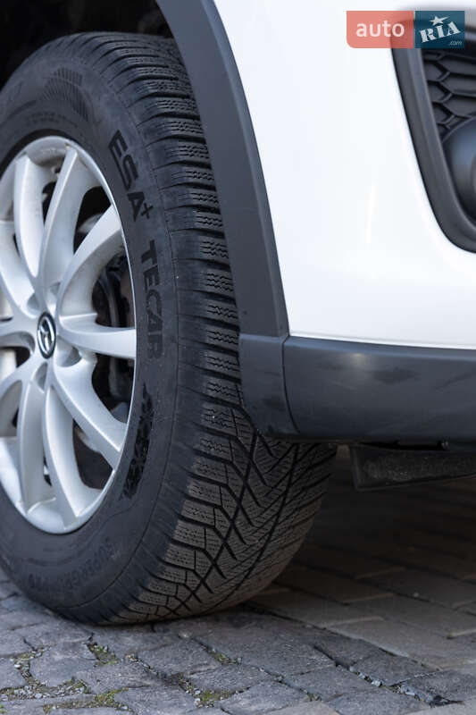 Позашляховик / Кросовер Mazda CX-5 2014 в Дубні