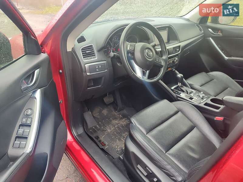 Внедорожник / Кроссовер Mazda CX-5 2016 в Луцке