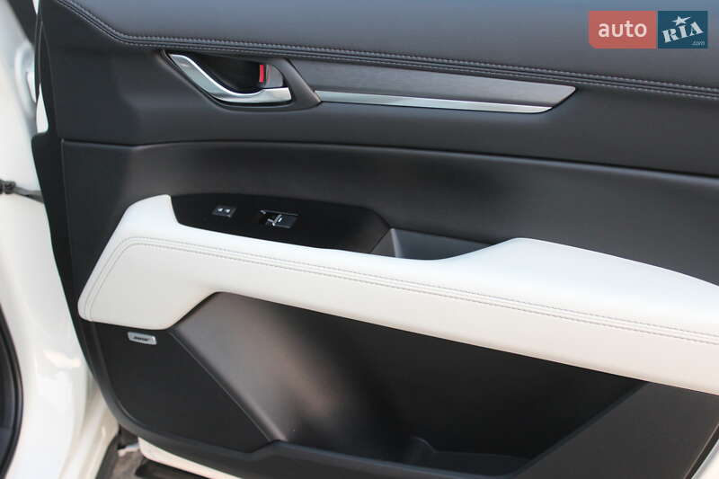 Внедорожник / Кроссовер Mazda CX-5 2023 в Днепре фото 45 Внедорожник / Кроссовер Mazda CX-5 2023 в Днепре