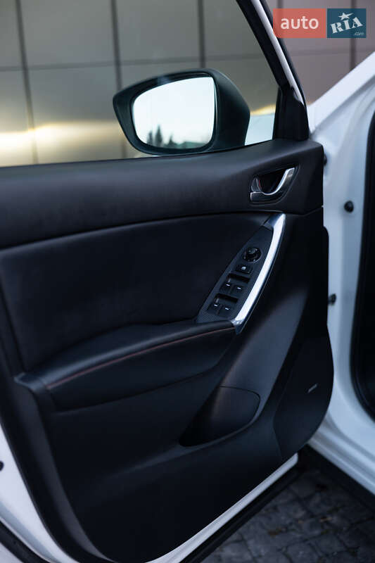 Позашляховик / Кросовер Mazda CX-5 2014 в Дубні