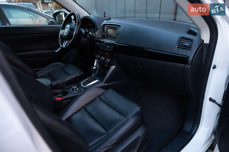 Позашляховик / Кросовер Mazda CX-5 2014 в Дубні