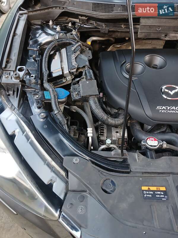 Внедорожник / Кроссовер Mazda CX-5 2014 в Городенке