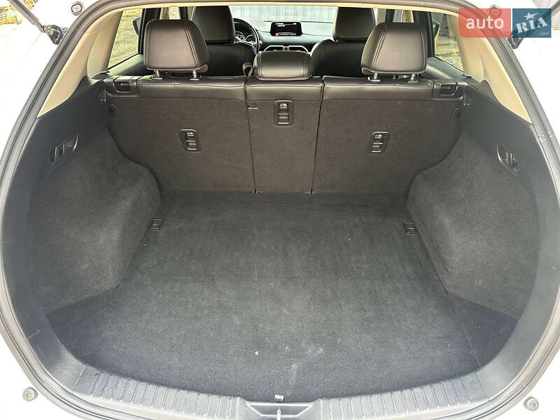 Позашляховик / Кросовер Mazda CX-5 2019 в Дніпрі