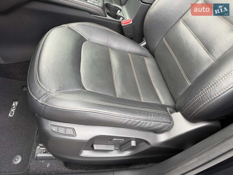 Внедорожник / Кроссовер Mazda CX-5 2021 в Киеве