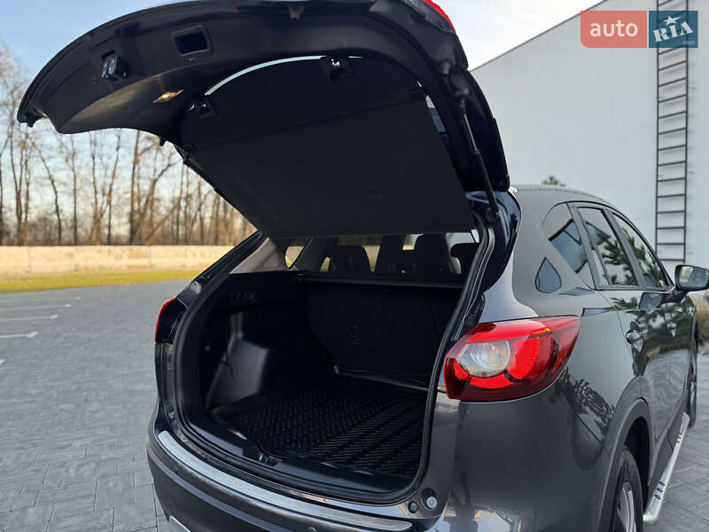 Позашляховик / Кросовер Mazda CX-5 2015 в Луцьку