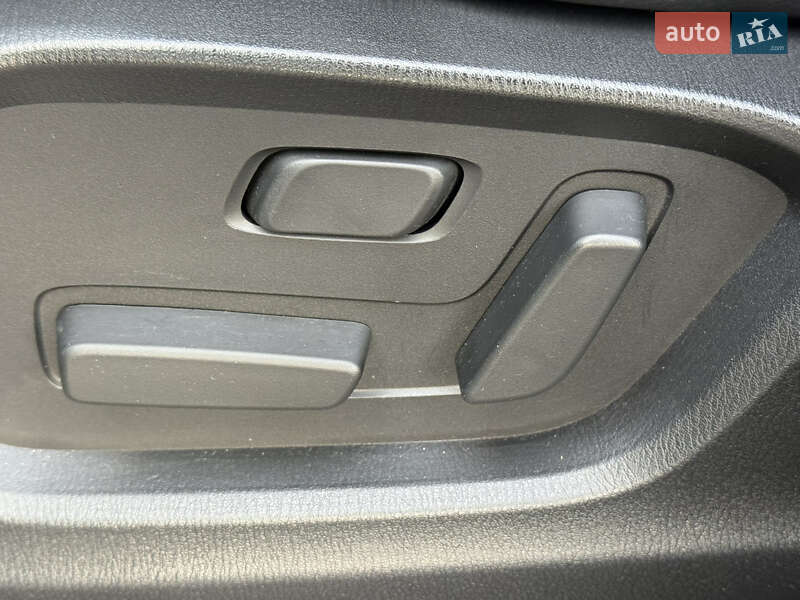 Позашляховик / Кросовер Mazda CX-5 2018 в Києві фото 45 Позашляховик / Кросовер Mazda CX-5 2018 в Києві