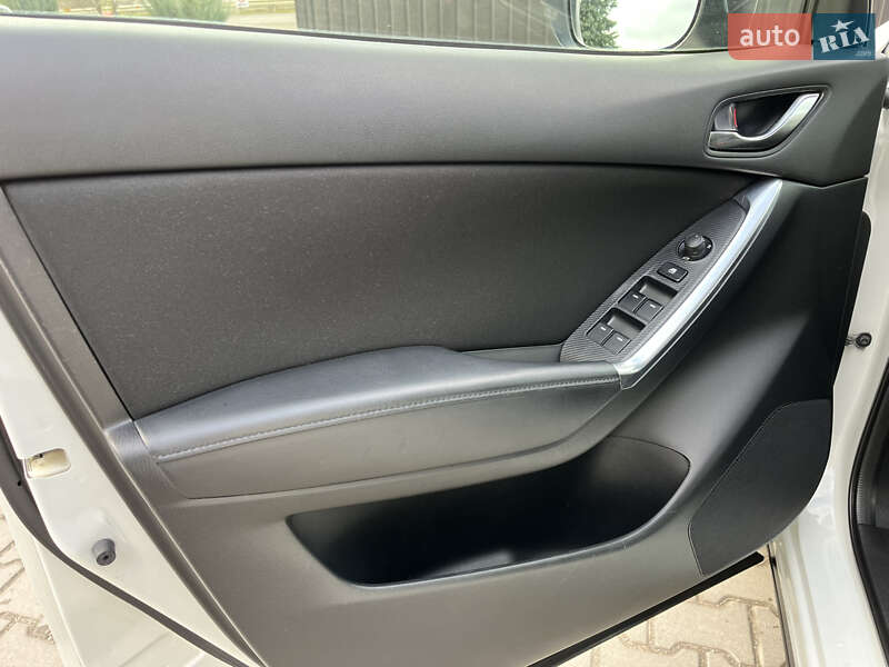 Позашляховик / Кросовер Mazda CX-5 2016 в Вінниці