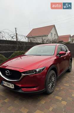 Позашляховик / Кросовер Mazda CX-5 2017 в Коростишеві