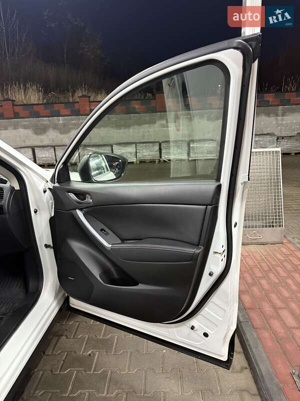 Позашляховик / Кросовер Mazda CX-5 2014 в Рівному