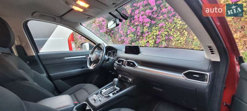 Внедорожник / Кроссовер Mazda CX-5 2017 в Киеве