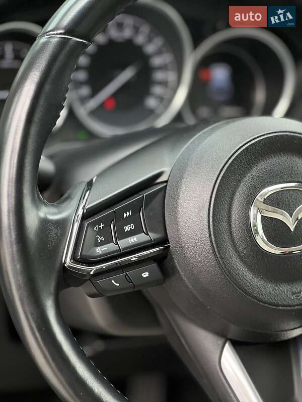 Внедорожник / Кроссовер Mazda CX-5 2018 в Киеве