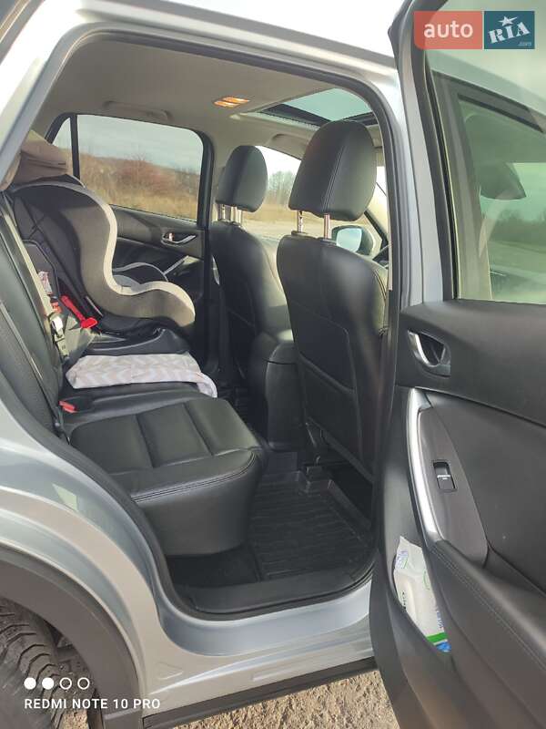 Внедорожник / Кроссовер Mazda CX-5 2015 в Баре